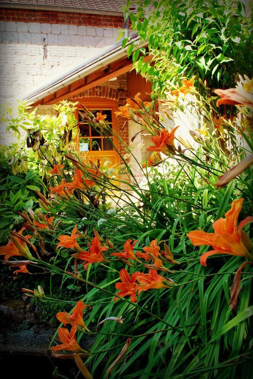Chez Fifine Villa Mont-Saint-Eloi Exterior photo